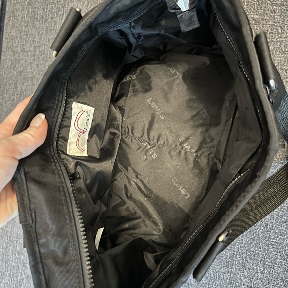 Levi bag EUC - Picture 4 of 5